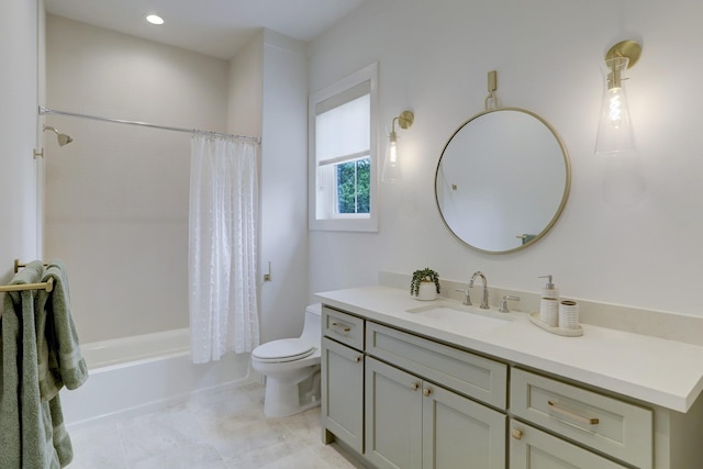 739 Azaleadell Dr, Houston, TX 77018 - full bath featuring recessed lighting, vanity, shower / bath combo with shower curtain, toilet, and tile patterned flooring