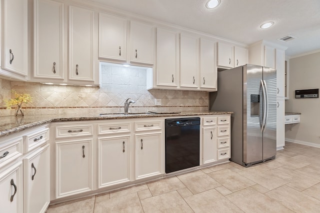 3708 Masters Ct, League City, TX 77573 - kitchen featuring dishwasher, a sink, stainless steel fridge, decorative backsplash, and recessed lighting