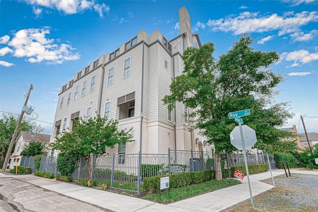 5101 Allen St, Houston, TX 77007 - view of property