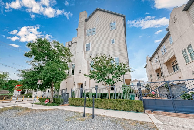 5101 Allen St, Houston, TX 77007 - view of building exterior