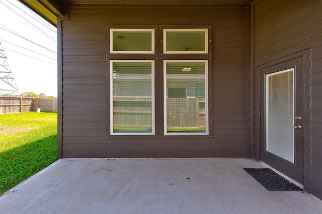 12006 Wooden Mill Ln, Santa Fe, TX 77510 - view of patio with fence