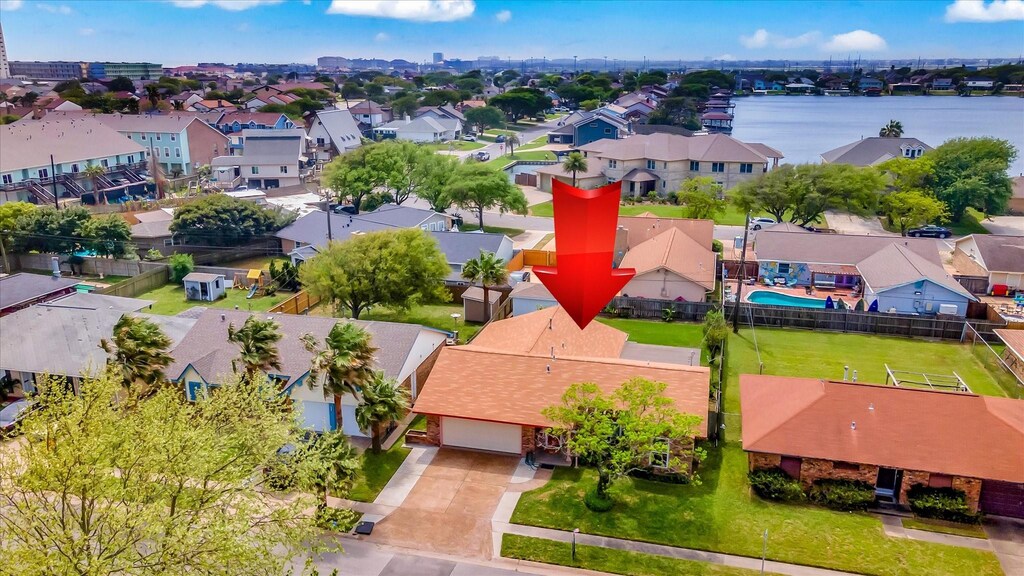 3119 Pine St, Galveston, TX 77551 - photo 1