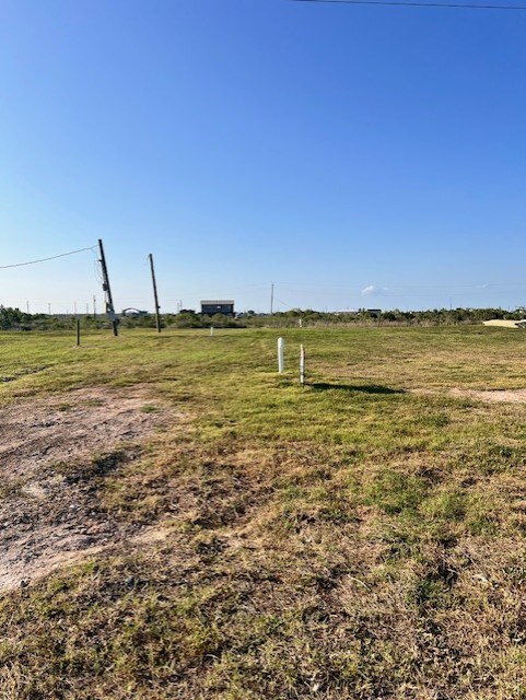 278 Seaview St, Sargent, TX 77414