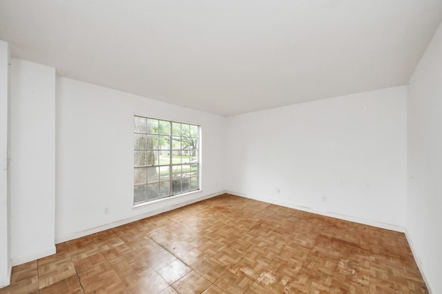 9654 Westview Dr Unit 9, Houston, TX 77055 - unfurnished room with baseboards