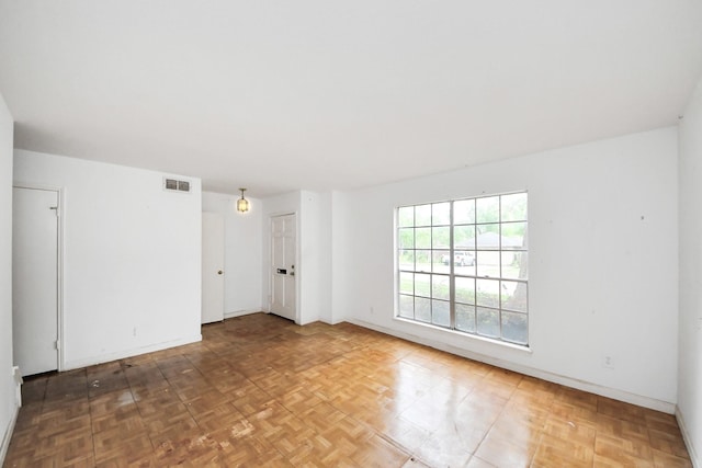 9654 Westview Dr Unit 9, Houston, TX 77055 - empty room featuring baseboards