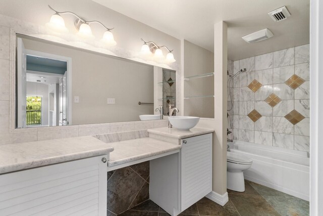 12800 Melville Dr Unit B307, Montgomery, TX 77356 - full bath featuring toilet, vanity, and shower / bath combination