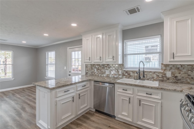 725 10th St, Dickinson, TX 77539 - photo 17