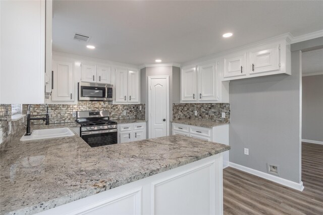 725 10th St, Dickinson, TX 77539 - photo 18