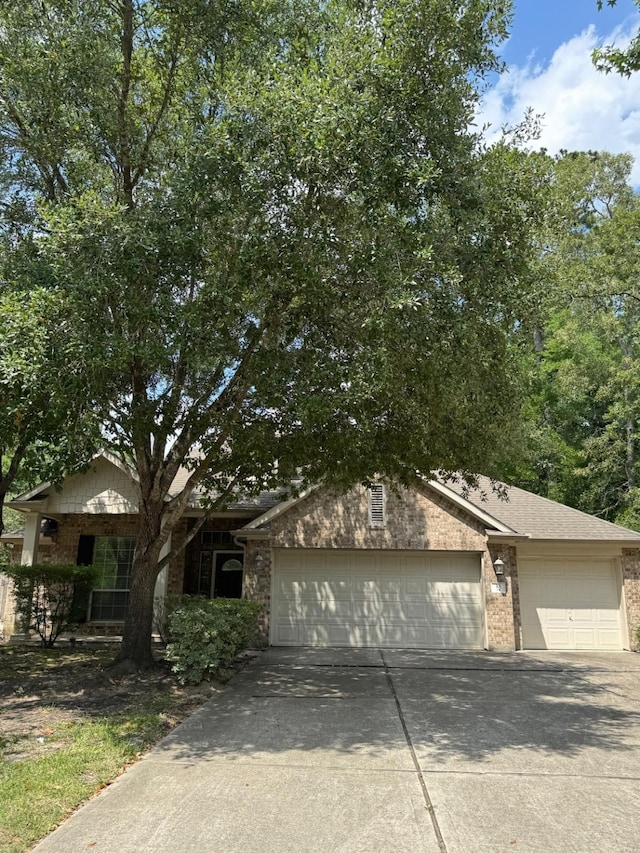 10 Barker Ridge Ct, Spring, TX 77382 - photo 2
