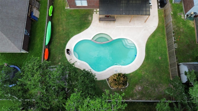 4309 Kingfish Dr, Seabrook, TX 77586 - view from above of property with a pool area