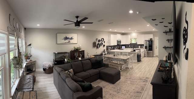 15888 Chestnut Dr, Montgomery, TX 77356 - living area featuring visible vents, ceiling fan, recessed lighting, and light wood-style floors
