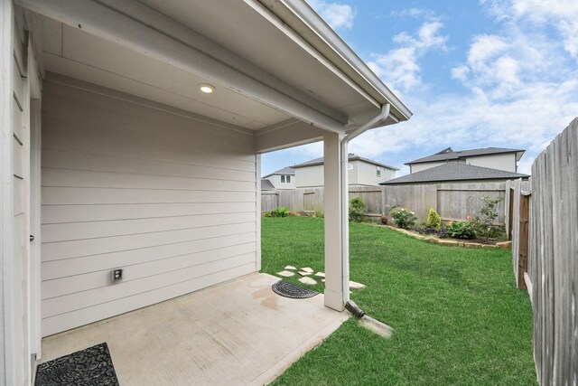 2906 Chase Cross Ln, Houston, TX 77047 - view of yard featuring a patio area and a gazebo