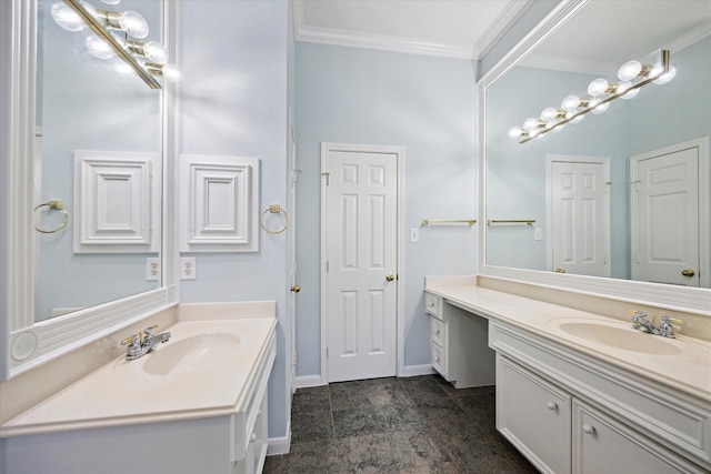 4422 Castle Court Pl, Houston, TX 77006 - full bathroom with vanity and crown molding