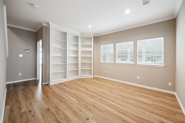 4422 Castle Court Pl, Houston, TX 77006 - spare room with crown molding, light wood-type flooring, recessed lighting, and a smoke detector