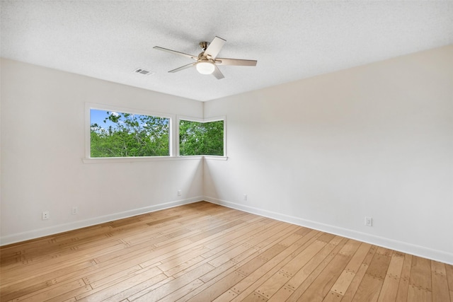 2207 Pine Dr, Friendswood, TX 77546 - photo 28