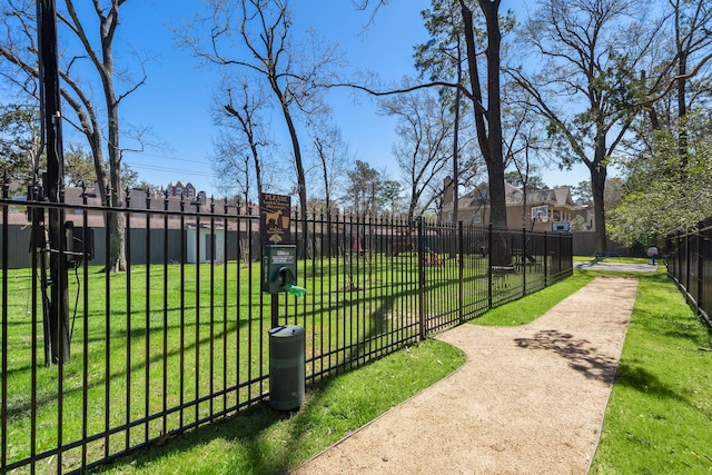 8954 Chatsworth Dr, Houston, TX 77024 - surrounding community with a dog friendly area