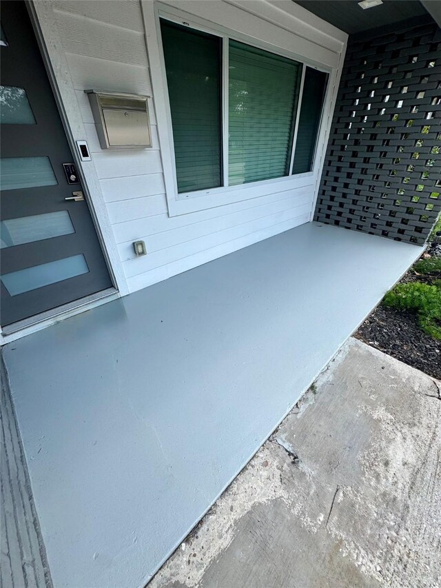 4626 Ella Blvd, Houston, TX 77018 - view of property entrance
