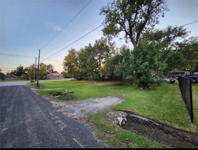405 Crockett St, Texas City, TX 77591 - photo 3