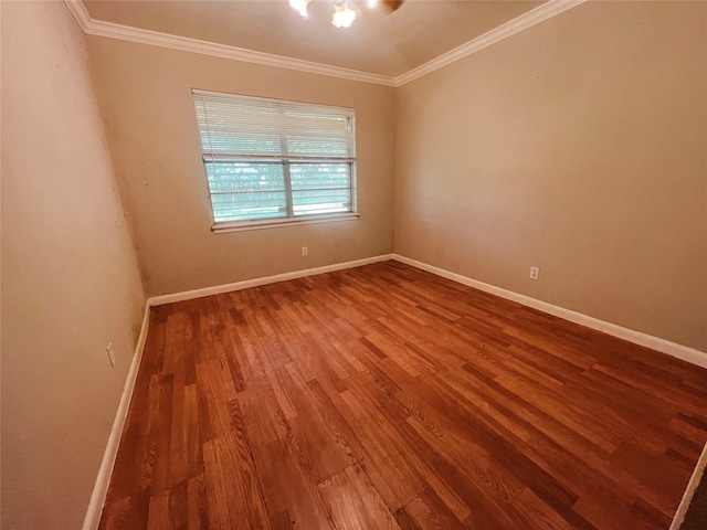 105 Longridge Dr, La Marque, TX 77568 - empty room featuring wood finished floors, baseboards, and ornamental molding