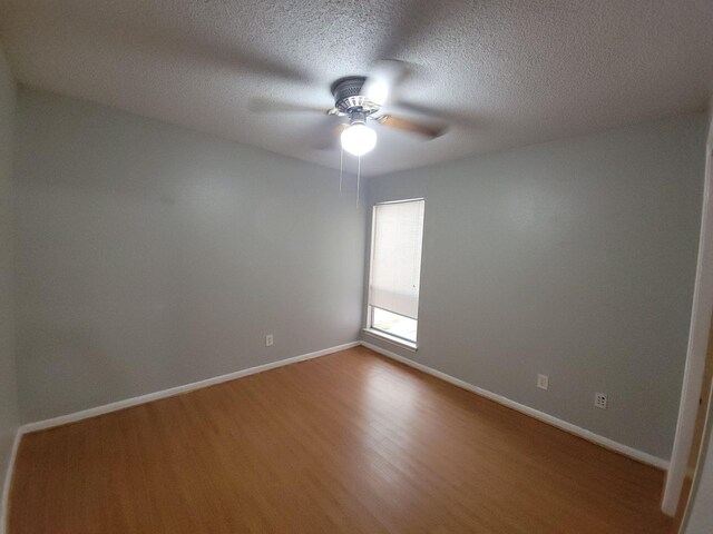 16026 Brookford Dr, Houston, TX 77059 - photo 25