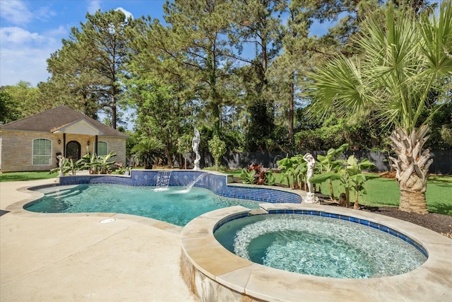 22009 Holly Creek Trl, Tomball, TX 77377 - view of swimming pool featuring a patio area, a pool with connected hot tub, and fence