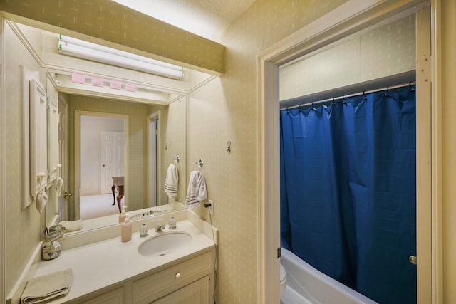 full bath featuring vanity and a shower with shower curtain