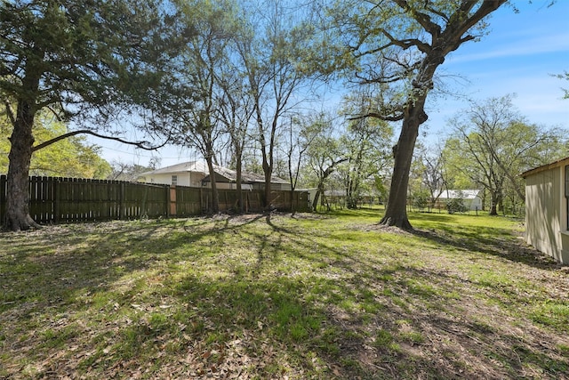 view of yard featuring fence