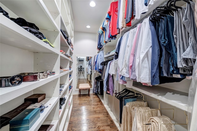 609 Reinicke St, Houston, TX 77007 - spacious closet featuring wood finished floors