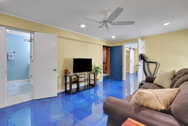 living area featuring ceiling fan, ornamental molding, visible vents, recessed lighting, and baseboards
