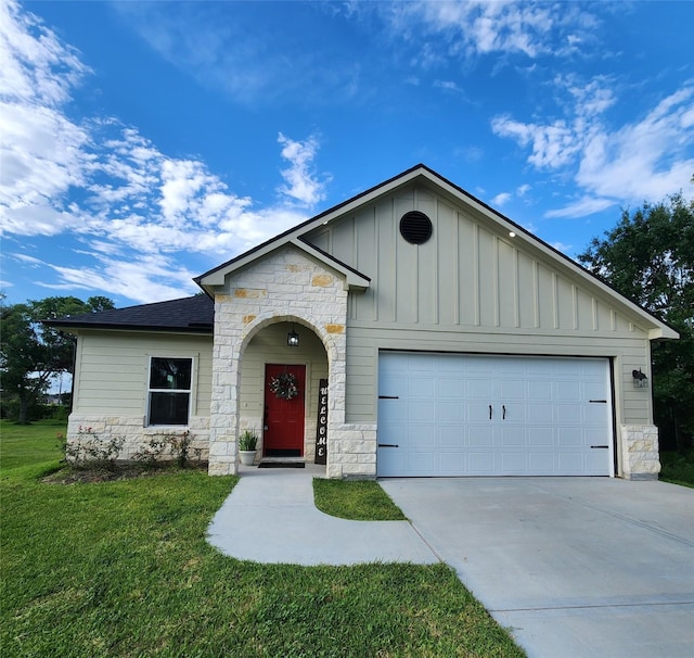 145 W Jackson St, West Columbia, TX 77486 - photo 1