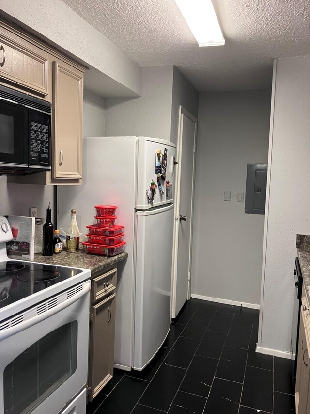 7600 Emmett F Lowry Expy Unit 310, Texas City, TX 77591 - photo 10