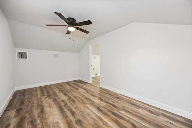 3806 Zephyr St, Houston, TX 77021 - bonus room with ceiling fan, vaulted ceiling, visible vents, wood finished floors, and baseboards