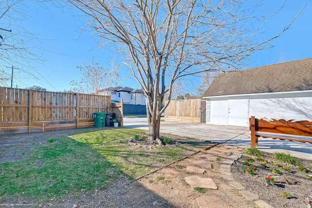 1265 Du Barry Ln, Houston, TX 77018 - view of yard featuring fence