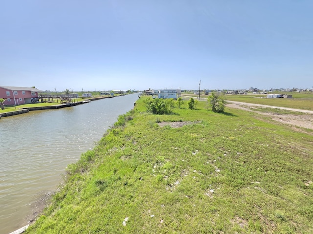 900 Mariner St, Sargent, TX 77414 - water view