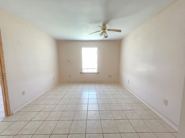 900 Mariner St, Sargent, TX 77414 - unfurnished room featuring light tile patterned flooring and ceiling fan