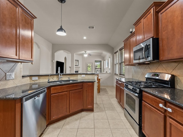 605 Pedernales St, Webster, TX 77598 - photo 1