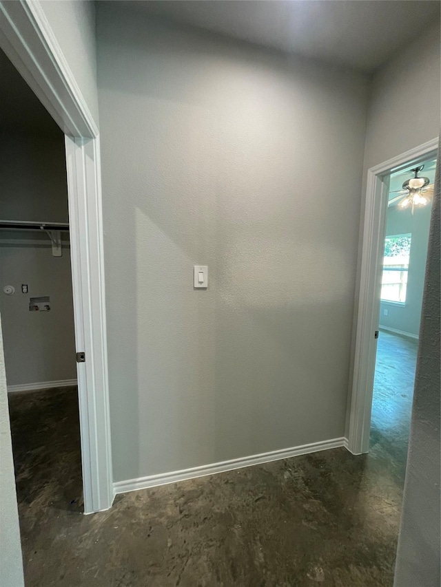 15838 Aspen Dr, Montgomery, TX 77356 - hallway featuring unfinished concrete floors and baseboards