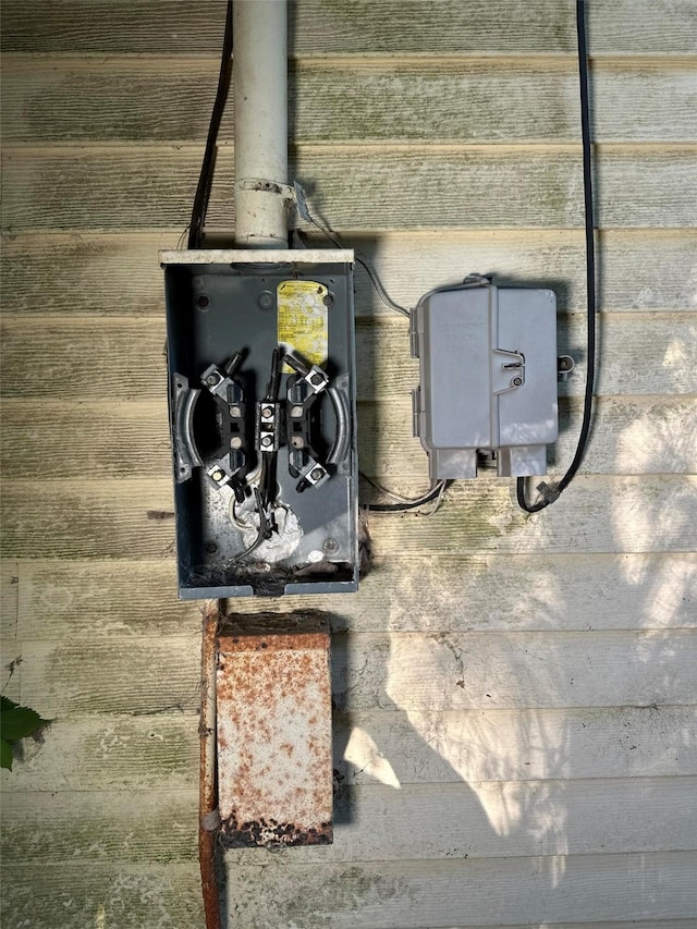 view of utility room
