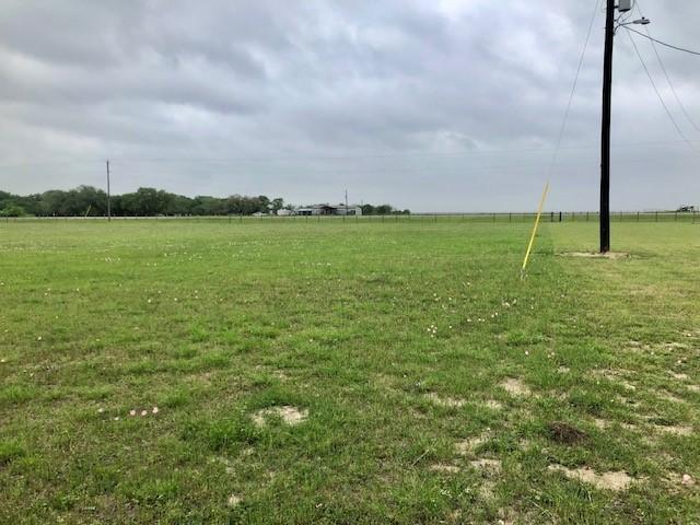 22 Fm 2546, El Campo, TX 77437