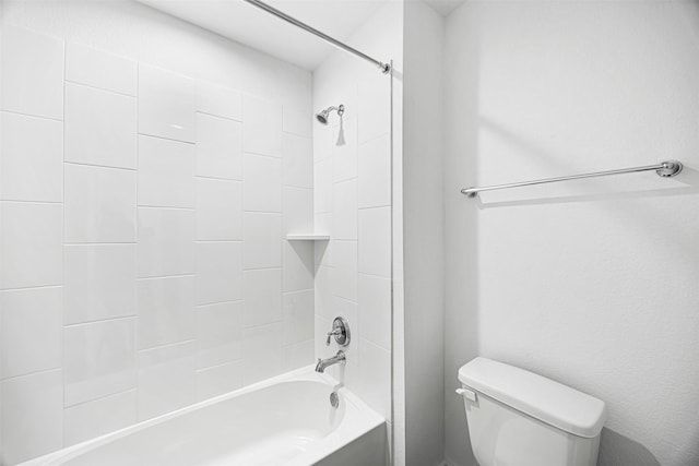 12305 Brandenburg Gate Dr, Houston, TX 77047 - full bath with toilet and bathtub / shower combination