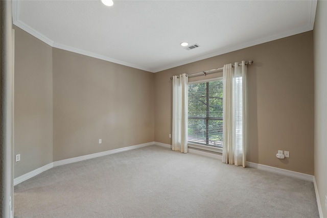 8802 Kennet Valley Rd, Spring, TX 77379 - unfurnished room with light colored carpet, crown molding, baseboards, and recessed lighting
