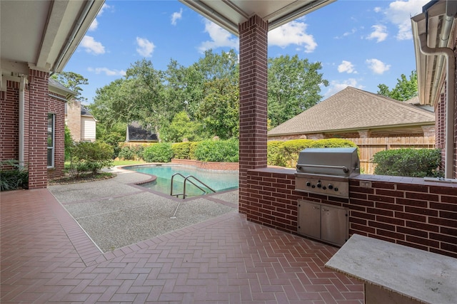 8802 Kennet Valley Rd, Spring, TX 77379 - view of patio / terrace