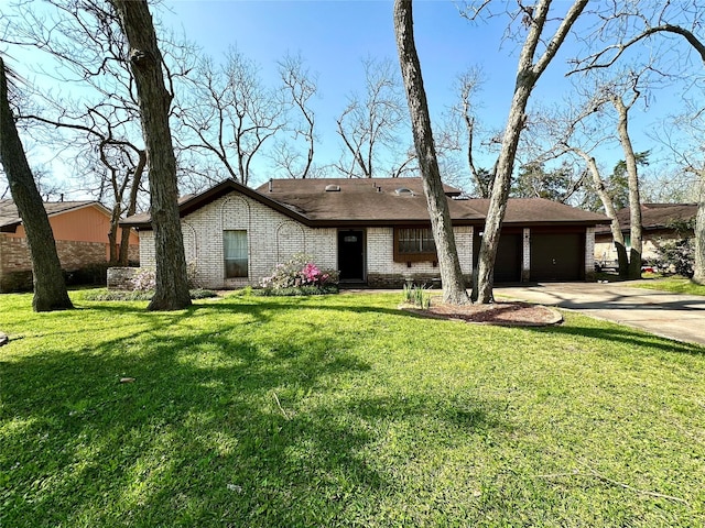 117 Dogwood St, Lake Jackson, TX 77566 - photo 1