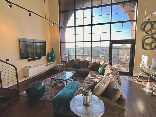 1025 S Shepherd Dr Unit 309, Houston, TX 77019 - photo 10