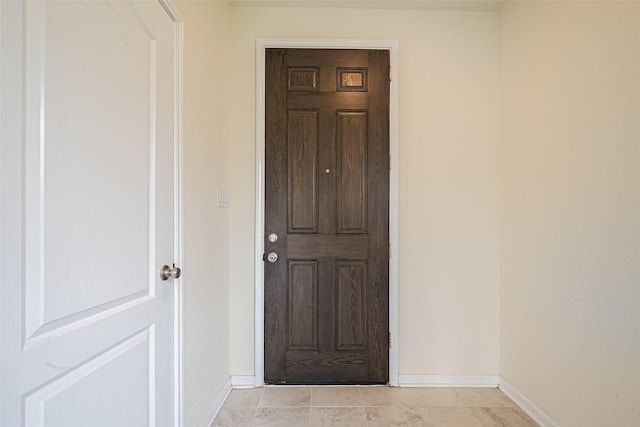 25327 Cheshire Knoll St, Katy, TX 77493 - doorway with baseboards