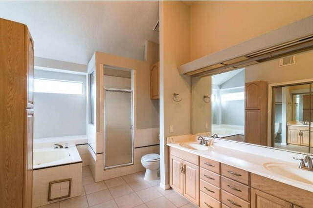 16007 Sierra Vista Dr, Houston, TX 77083 - full bathroom with toilet, a sink, and a shower stall