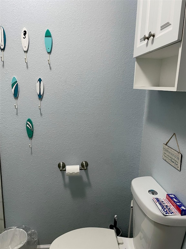 101 Saltgrass Ave, Surfside Beach, TX 77541 - bathroom featuring toilet