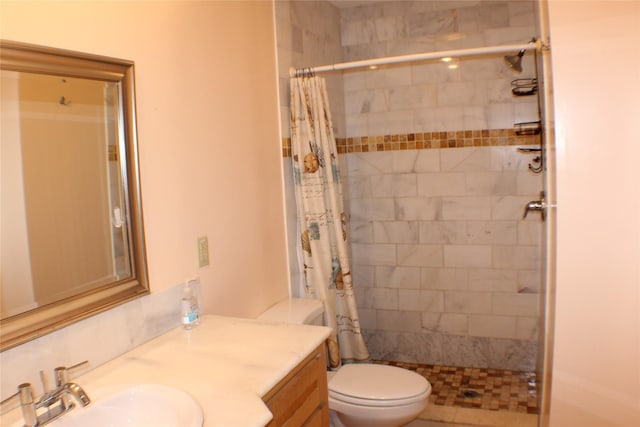 2300 Augusta Dr Unit 36, Houston, TX 77057 - full bathroom with toilet, a tile shower, and vanity