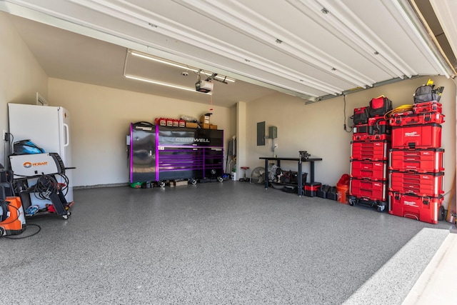 15038 Eastern Wood Rd, Magnolia, TX 77354 - garage featuring a garage door opener