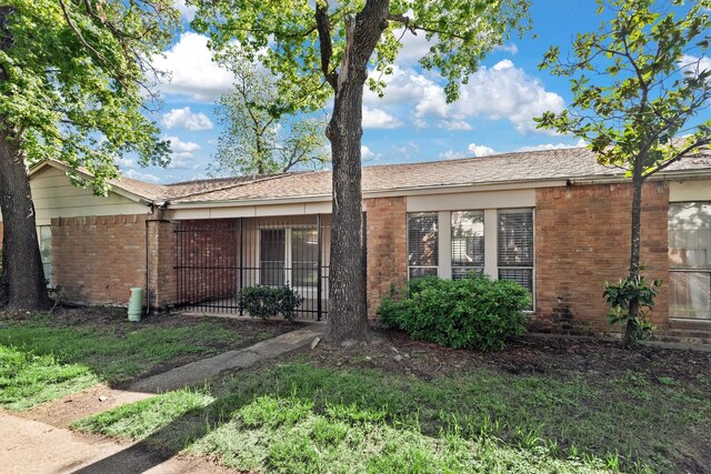 12226 Wild Pine Dr Unit B, Houston, TX 77039 - ranch-style home featuring brick siding